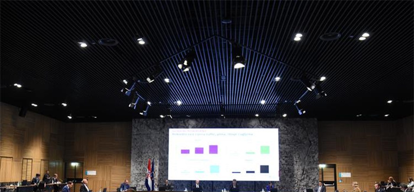 Vladin paket uključuje mjere pomoći za sve segmente društva